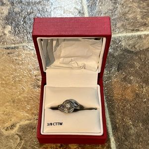 Engagement Ring/ Wedding Ring